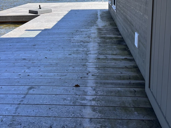 Another surface before cleaning in Ontario
